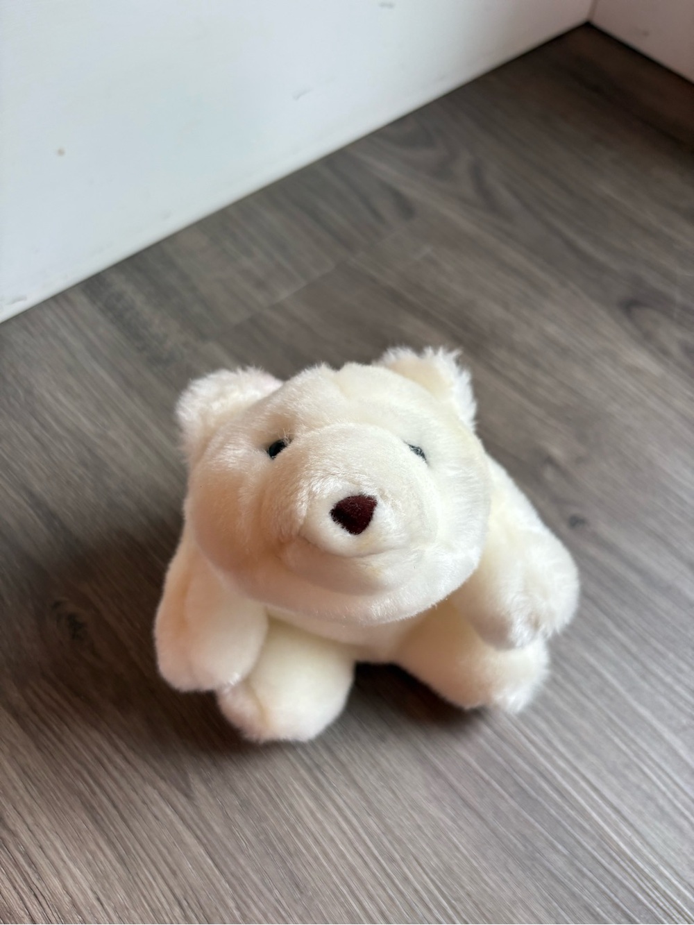 GUND White Polar Bear Plush Stuffed Animal 6โ Vintage Style